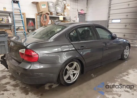 2007 BMW 328Xi z USA, uszkodzony, nr VIN WBAVC93527K030458